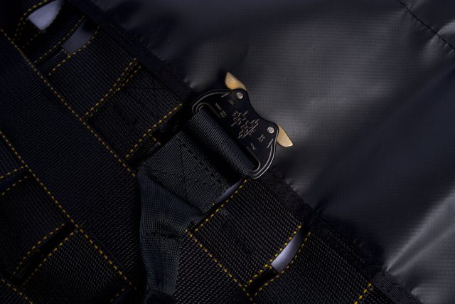 Mobility Lab Fast Rope Bag buckle