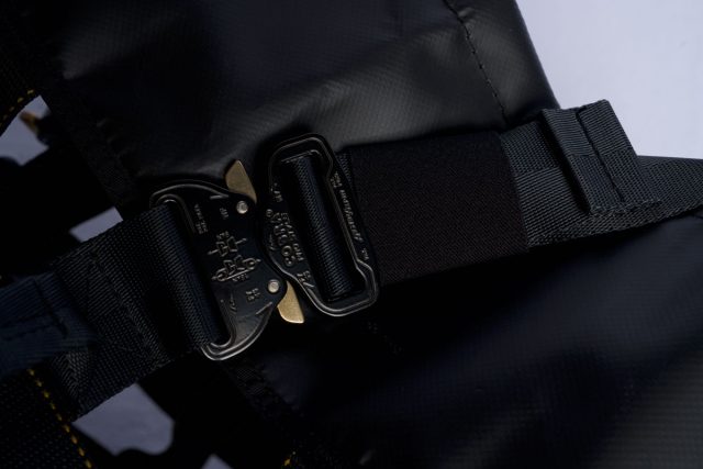 Mobility Lab Fast Rope Bag buckle
